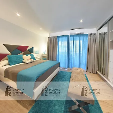 La Carihuela Nidos * Torremolinos